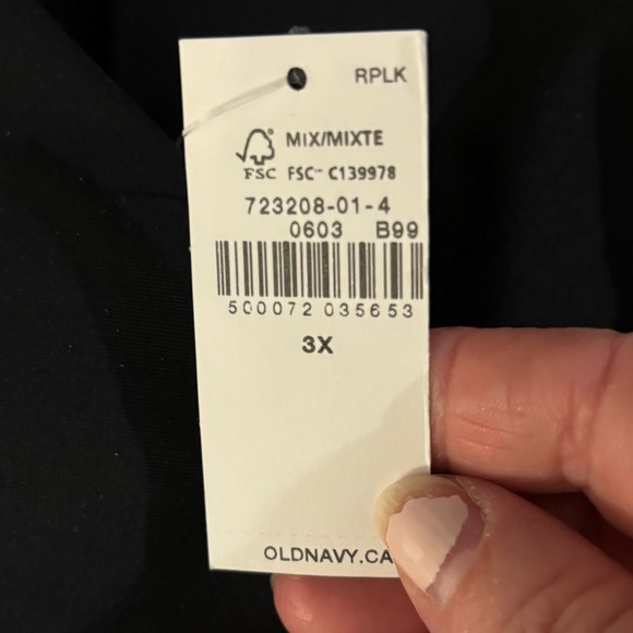 BNWT Old Navy Medium Support Power soft Racerback Sports Bra plus size - Picture 3 of 3